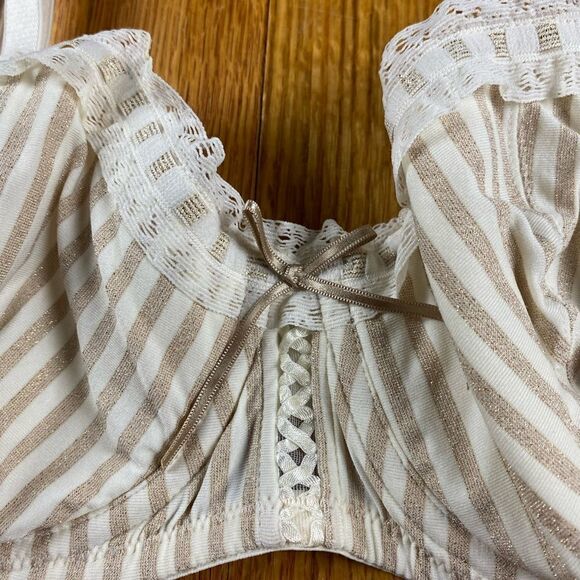 🪦 Victoria Secret’s 32D Y2K Bra White Lace Champagne Glitter Stripes (3 for 30) - Picture 4 of 9